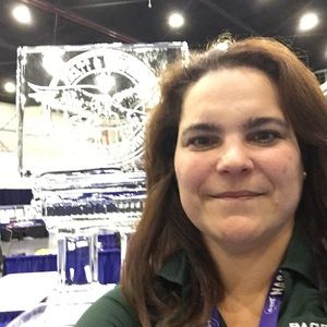 Meet your Posher, Becky